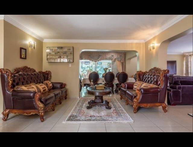 4 BEDROOM HOUSE FOR SALE IN WINCHESTER HILLS